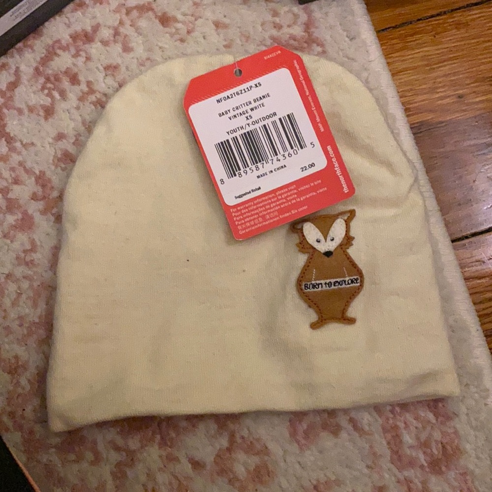 Born to Explore Baby Hat